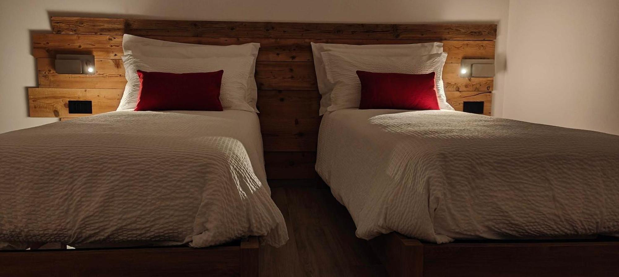 Casa Novecentosei Bed & Breakfast Sonico Luaran gambar