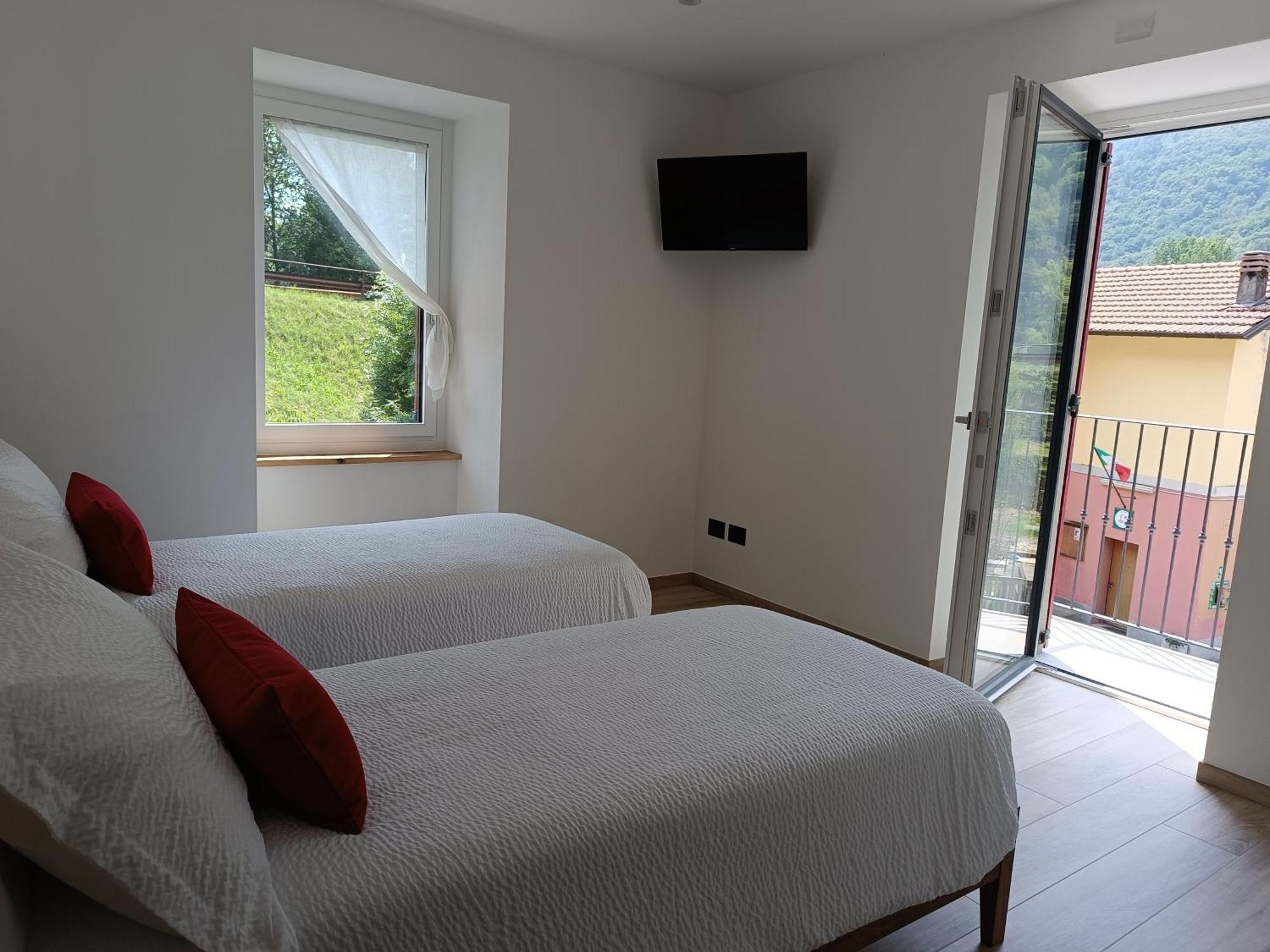 Casa Novecentosei Bed & Breakfast Sonico Luaran gambar